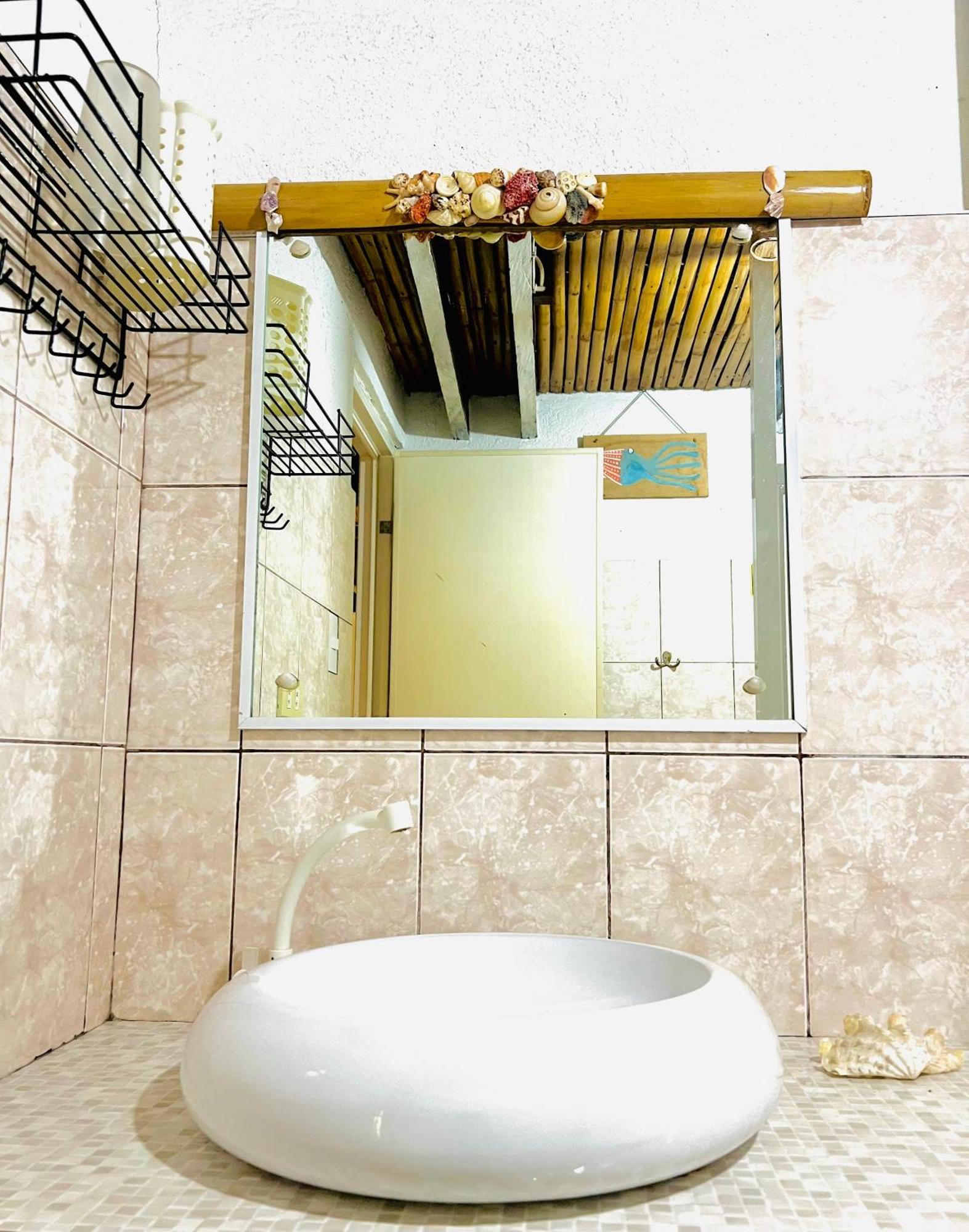 Boholala Hostel بنغلاو المظهر الخارجي الصورة