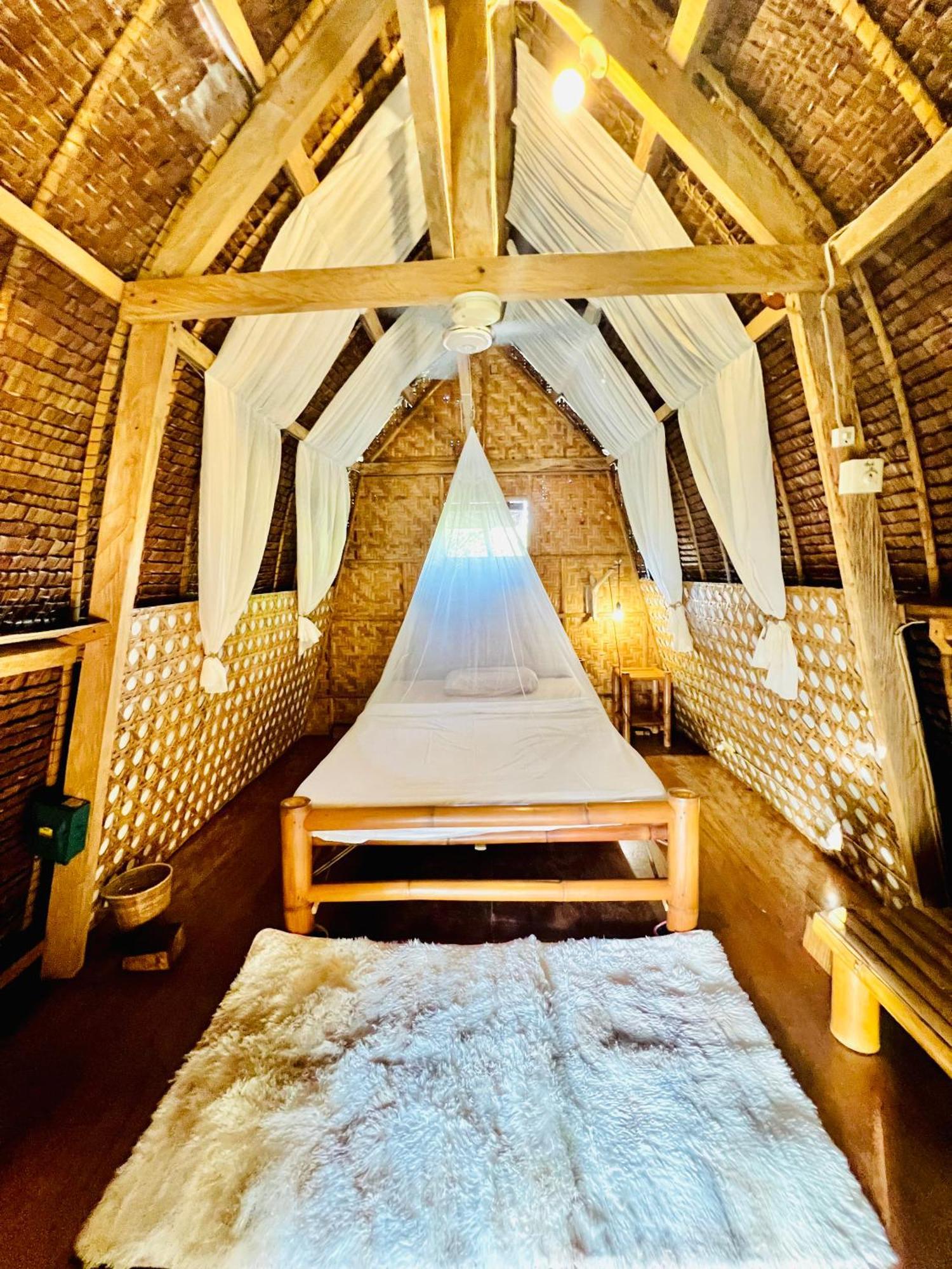 Boholala Hostel بنغلاو المظهر الخارجي الصورة