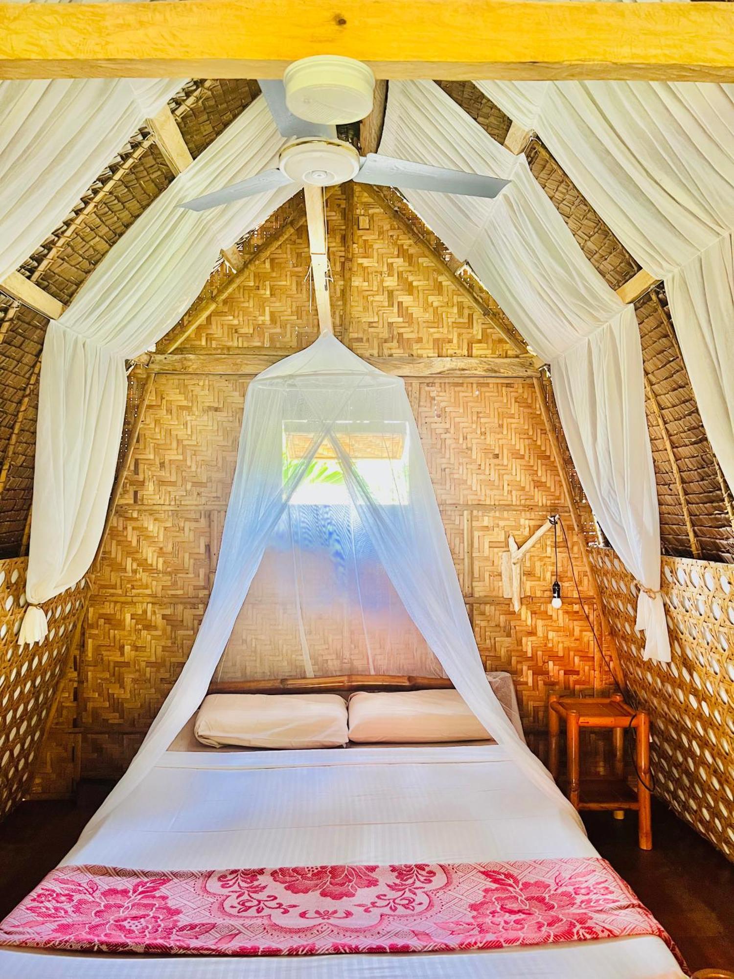 Boholala Hostel بنغلاو المظهر الخارجي الصورة