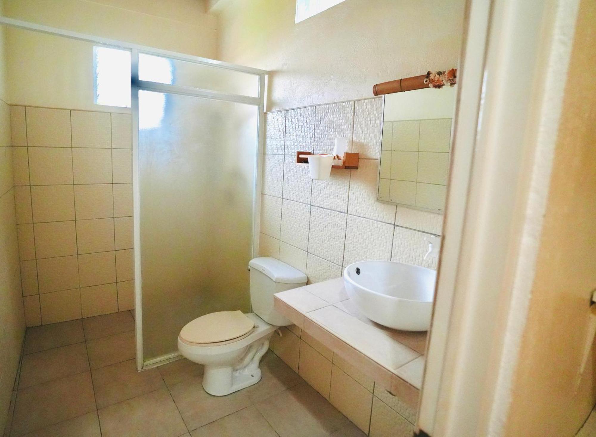 Boholala Hostel بنغلاو المظهر الخارجي الصورة